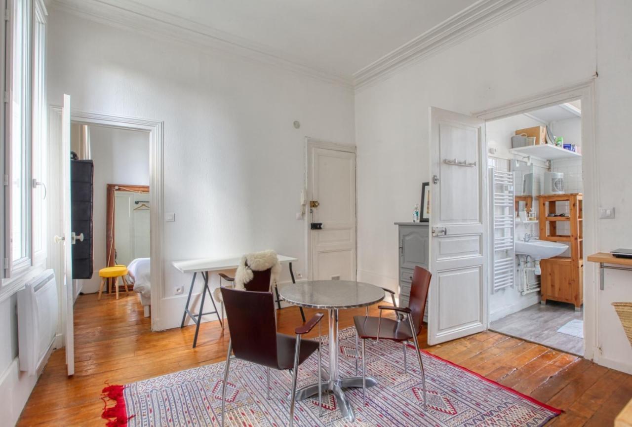 F1 Au Pied De La Cathedrale Apartment Beauvais Luaran gambar